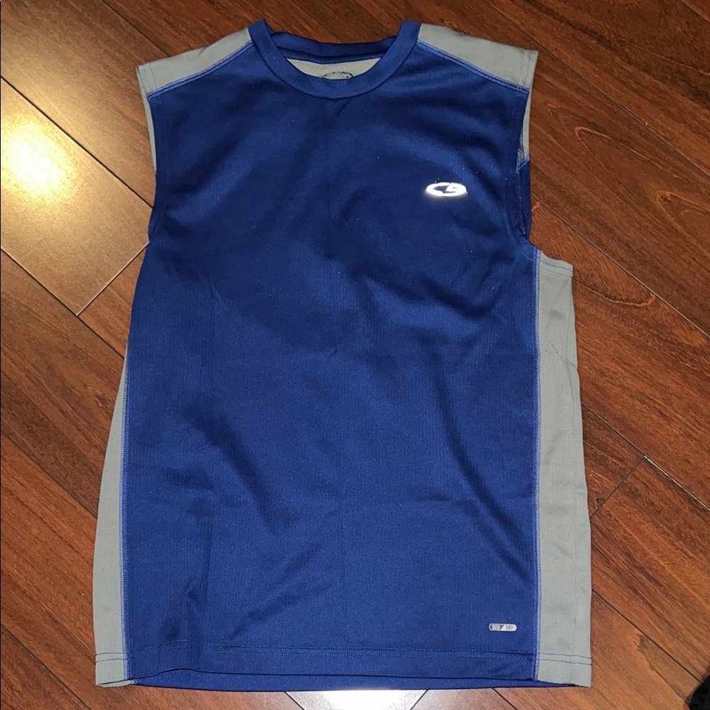 Vintage C9 by Champion Duo Dry Sleeveless Athletic Shirt- size Small, EUC